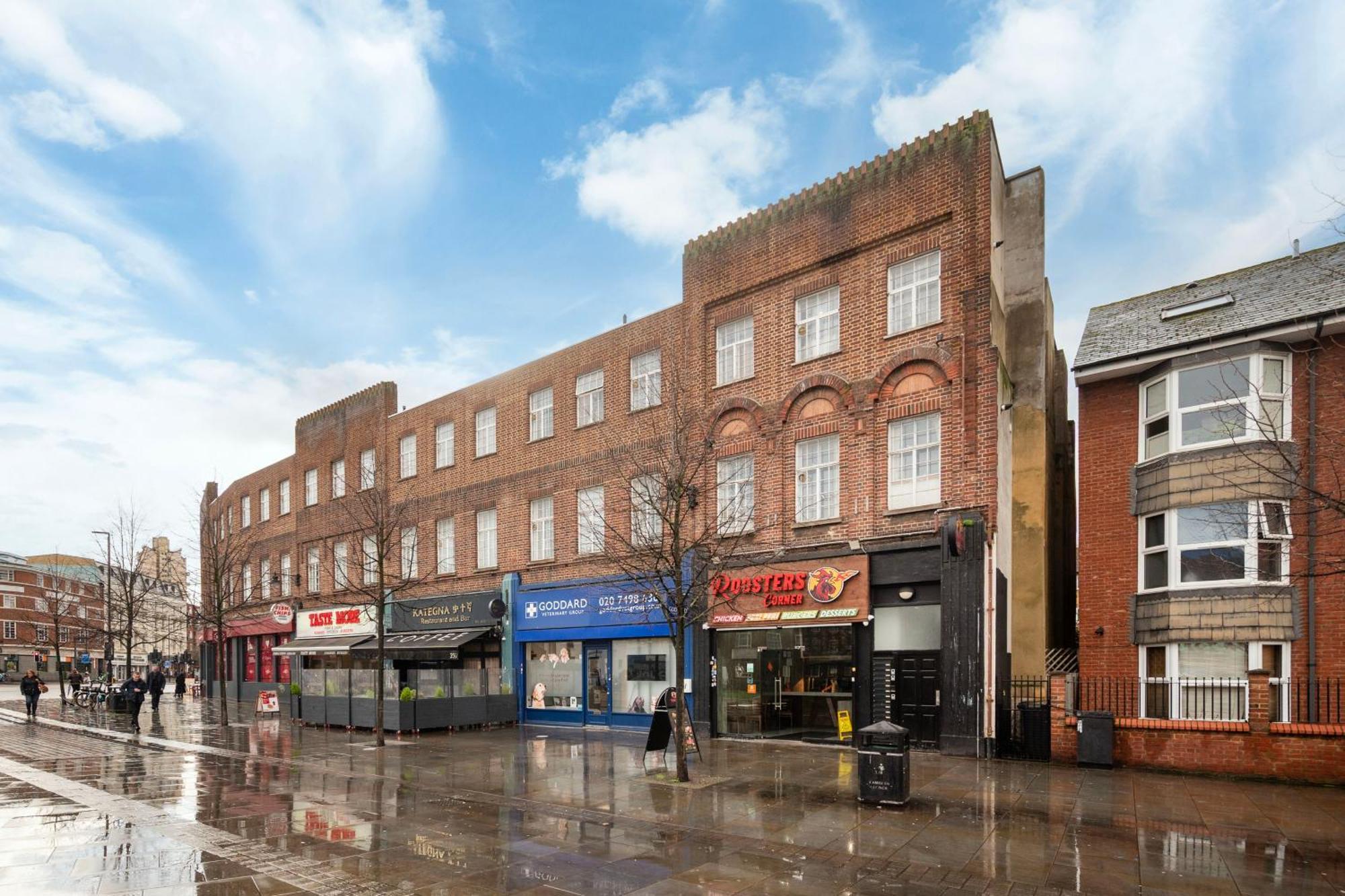 Spacious 2-bed Near Stockwell & Brixton Free Wifi & Quick Access Apartment London